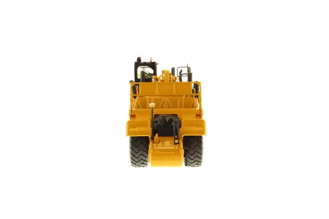 1/50 - 621k Wheel Tractor-scraper