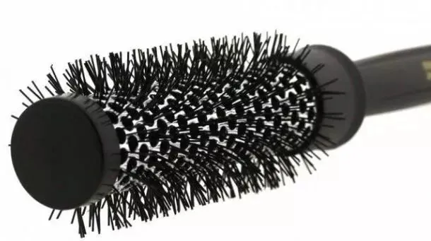 Annie Professional Salon thermal Brush 1 1/2in 2041