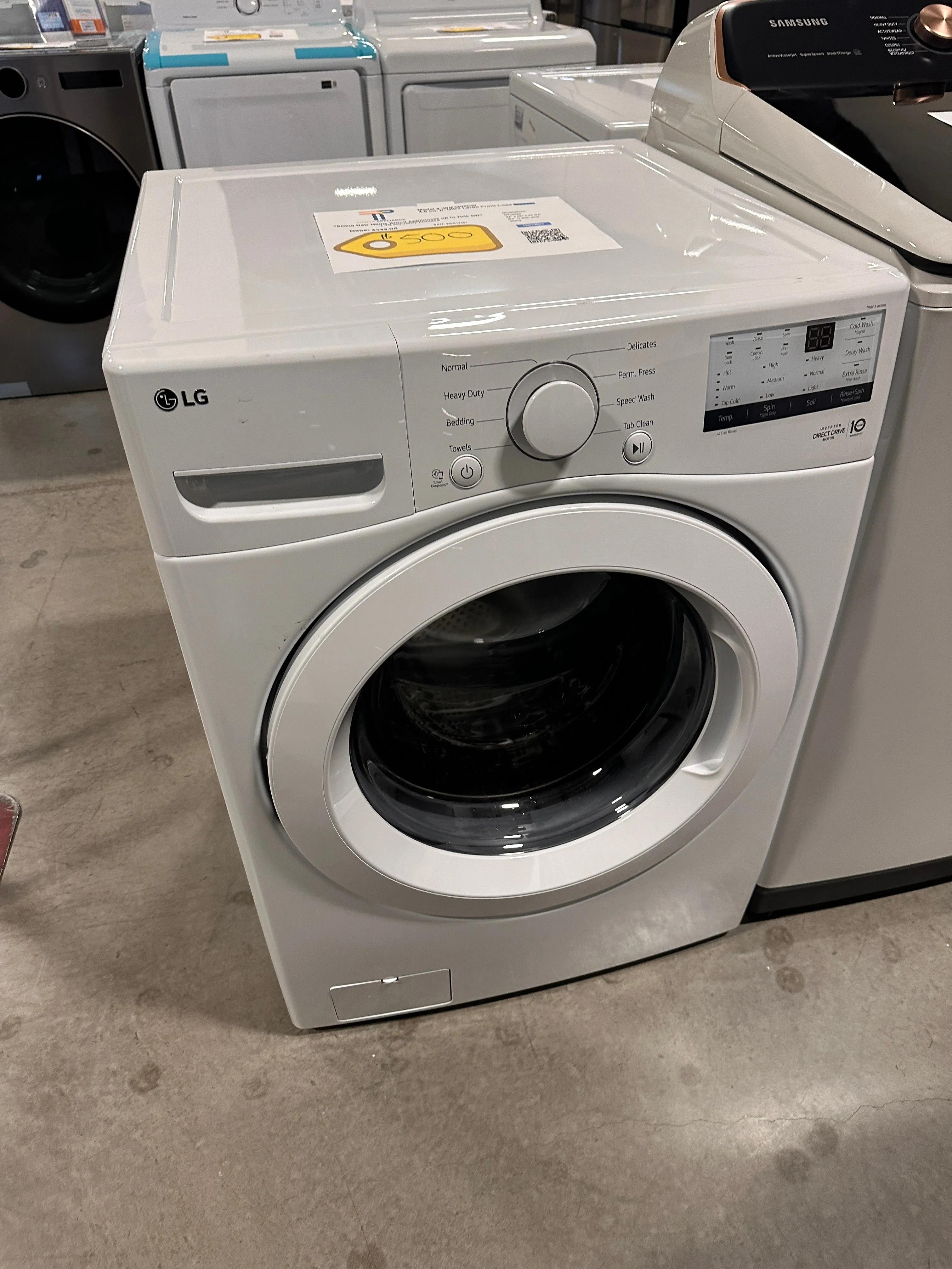 BRAND NEW LG STACKABLE FRONT LOAD WASHER MODEL: WM3400CW WAS13581