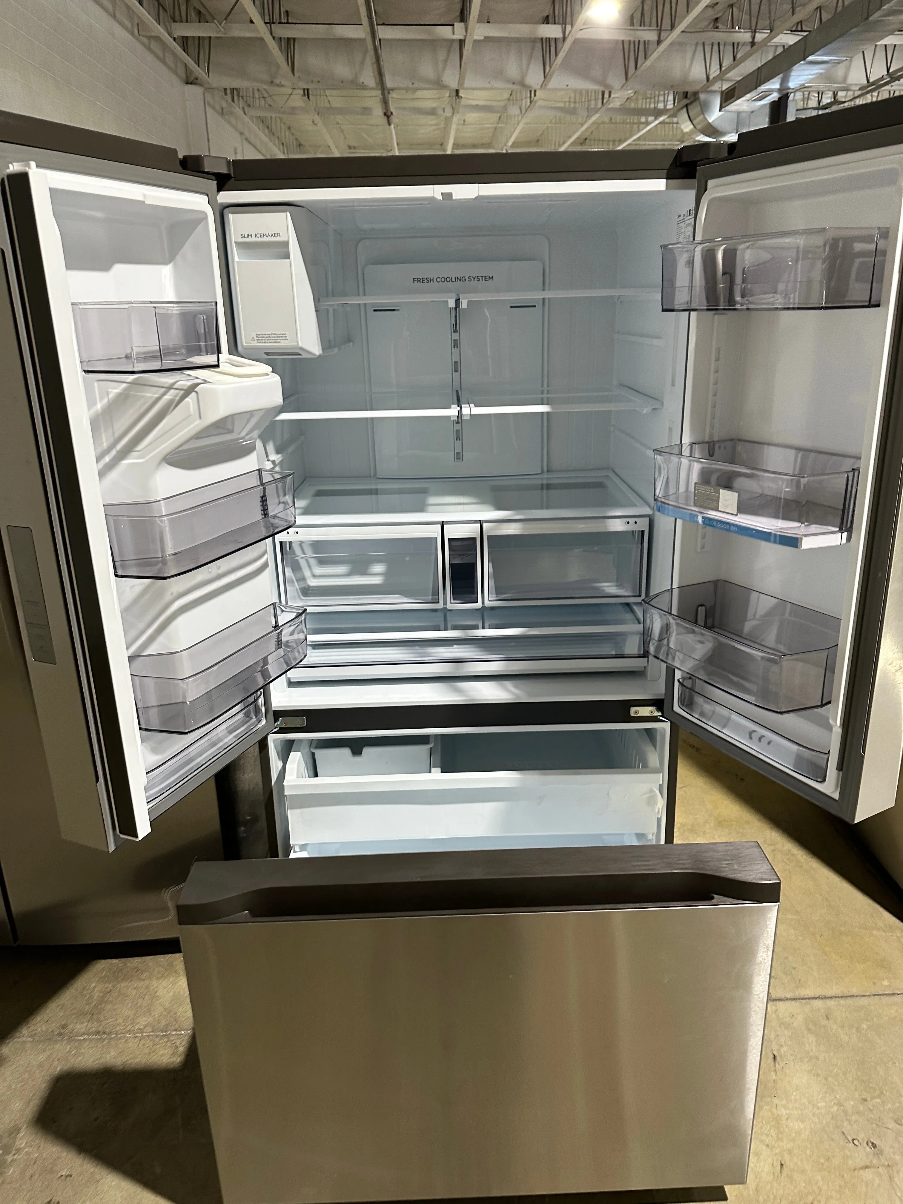 BRAND NEW LG STAINLESS STEEL FRENCH DOOR REFRIGERATOR MODEL: MRF29D6AST REF13578S