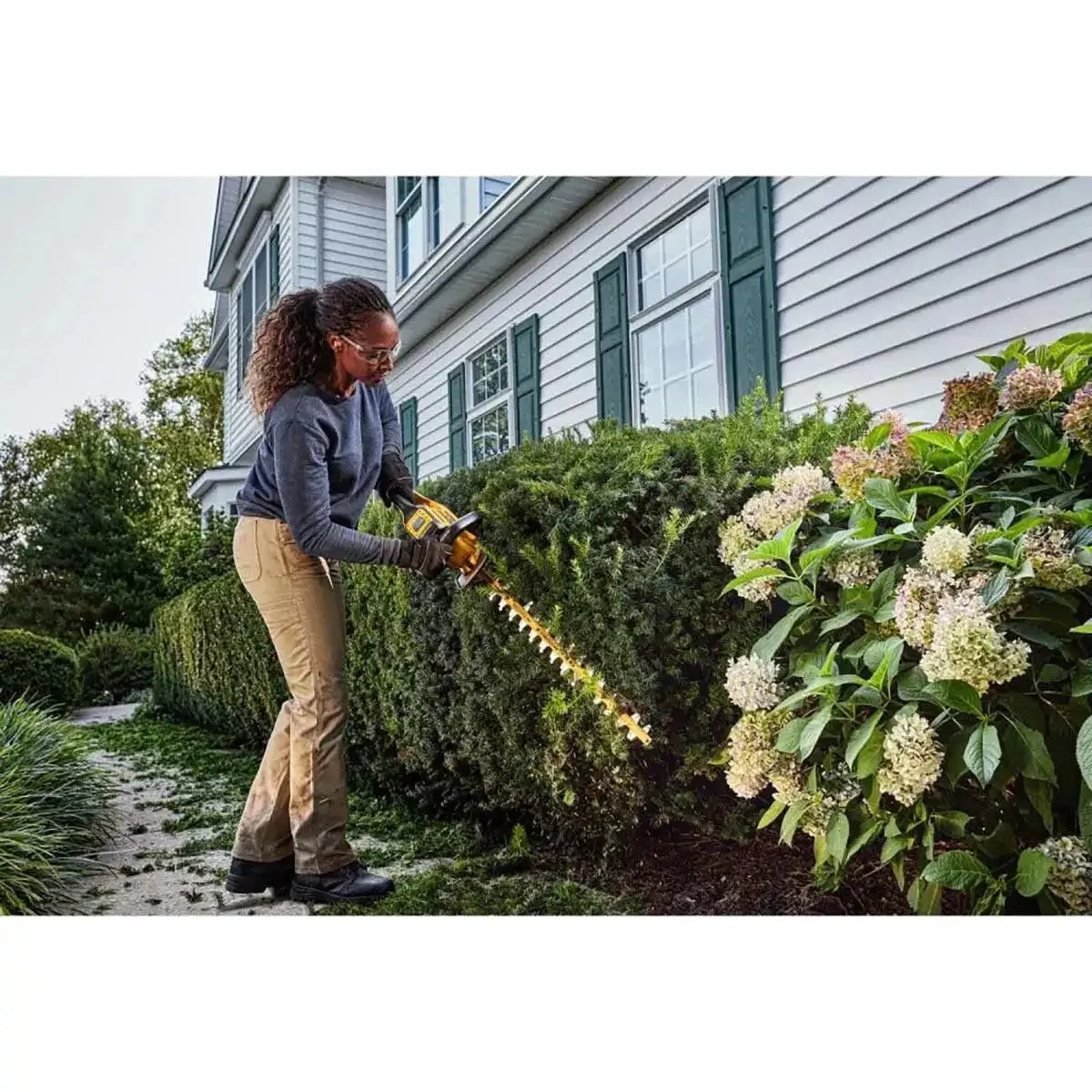 DeWalt 60V MAX Brushless Battery Powered Hedge Trimmer (Tool Only)