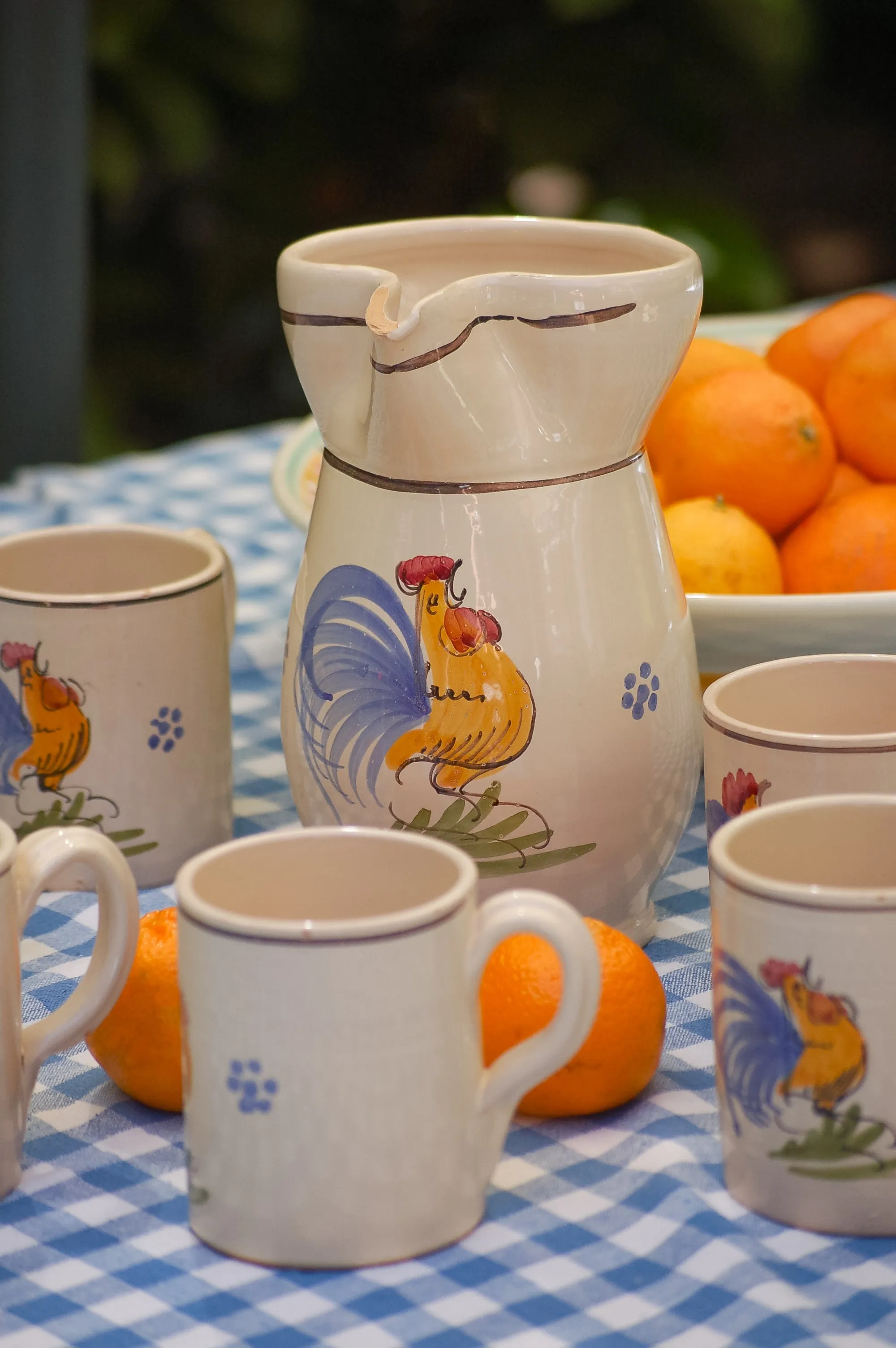 Italian vintage ceramic set from Puglia, 6 wine/coffee mugs and carafe 1980s , ceramic set with rooster from Puglia, Puglia rooster set