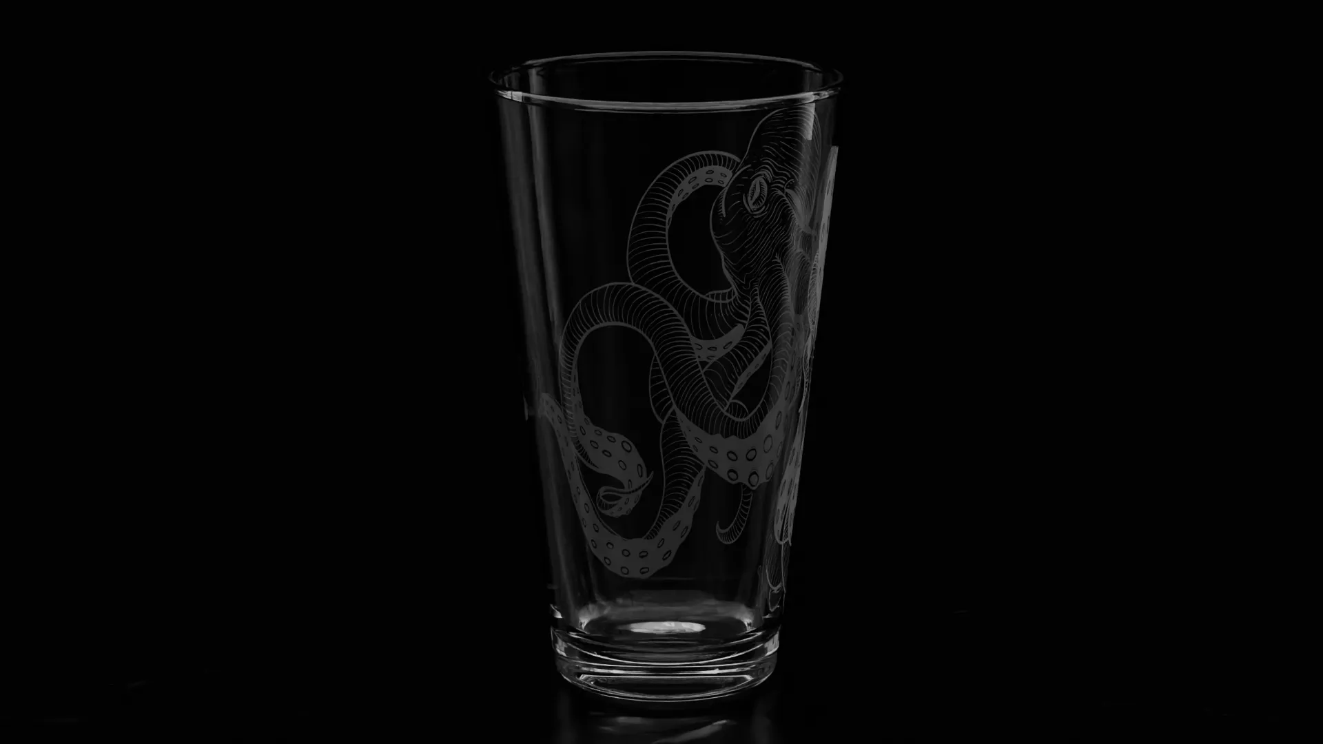 OCTOPUS Pint Glass by Lumengrave