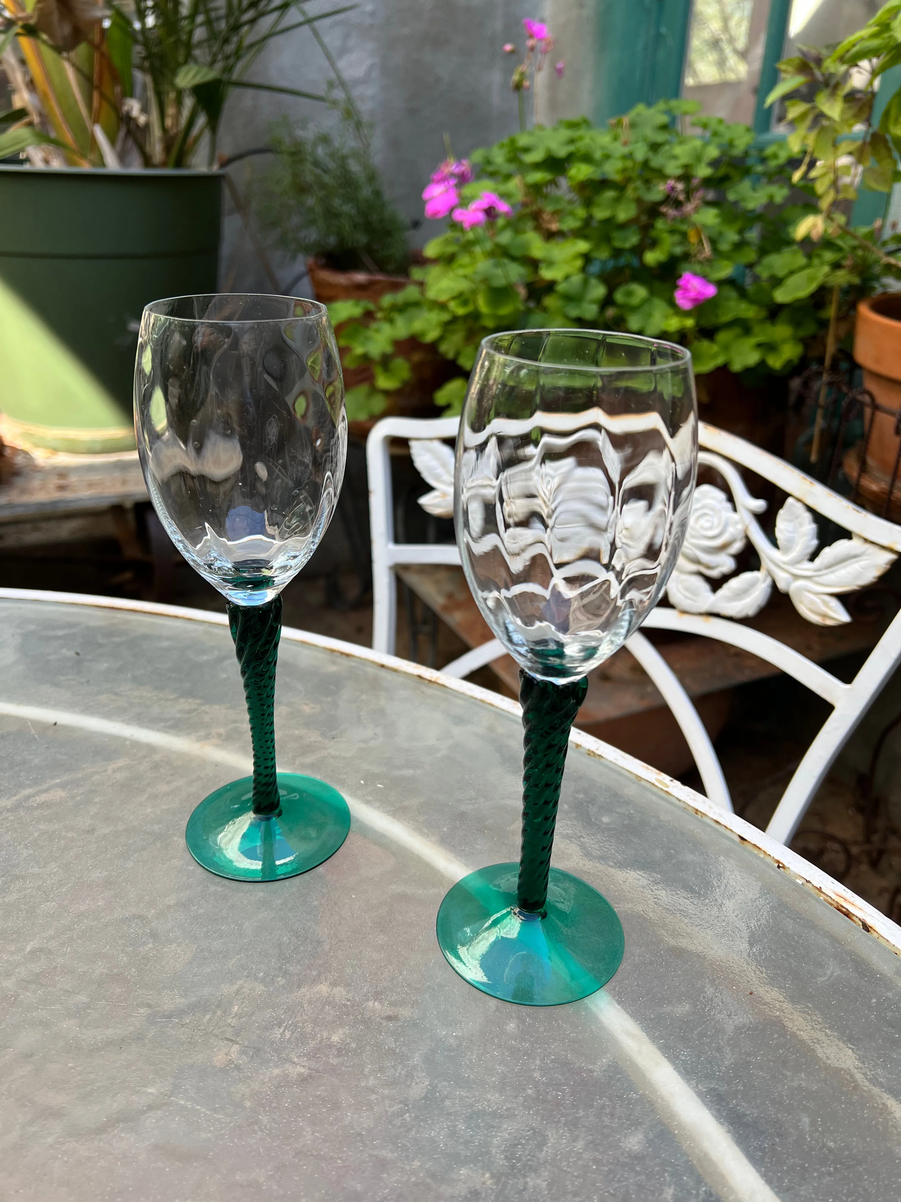 Twisted Rose Bud Wine Glasses